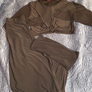 Matching Set w/ Crop Top and Wide Leg Pants